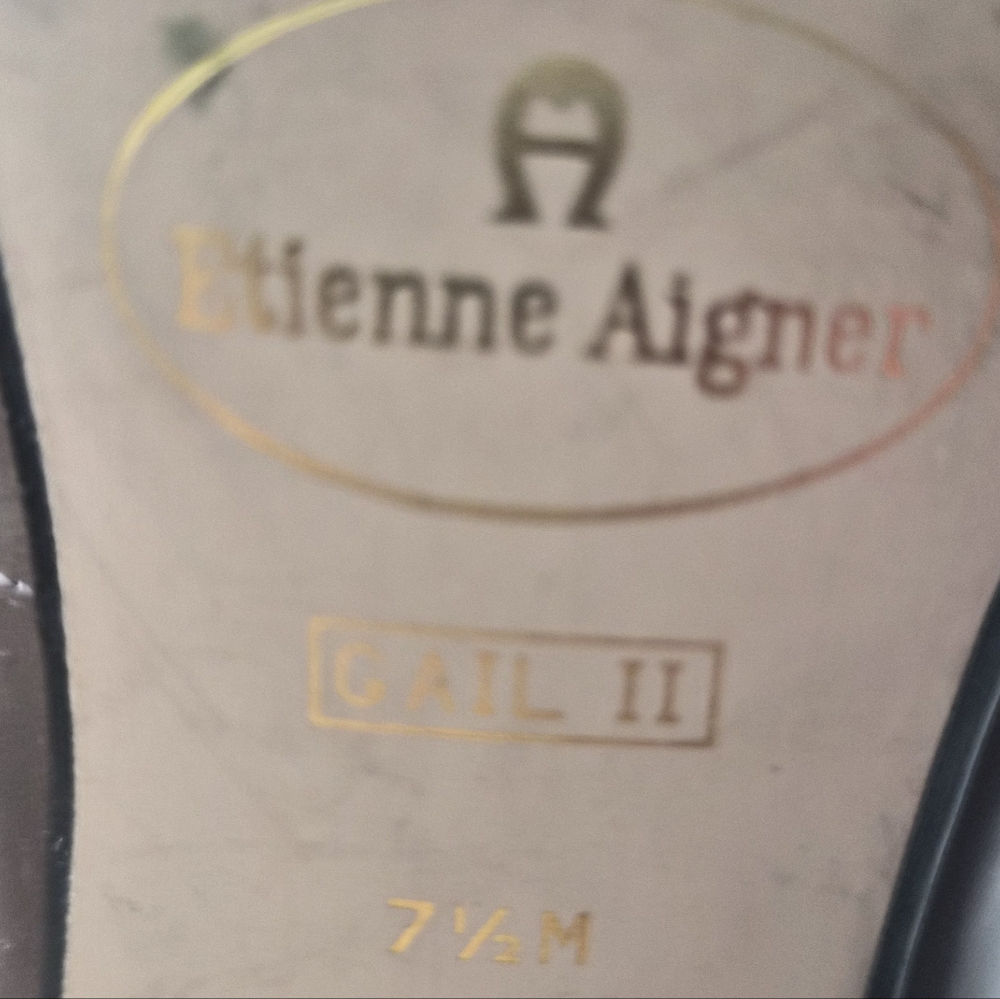 ​Etienne Aigner "Gail II" Taupe Leather Kitten Heel Pumps 7.5 - Picture 4 of 9